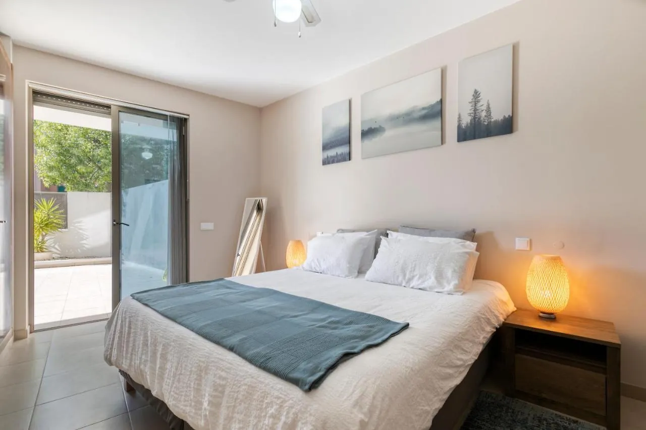 Casa Rosa In Fabulous Portimao Apartment